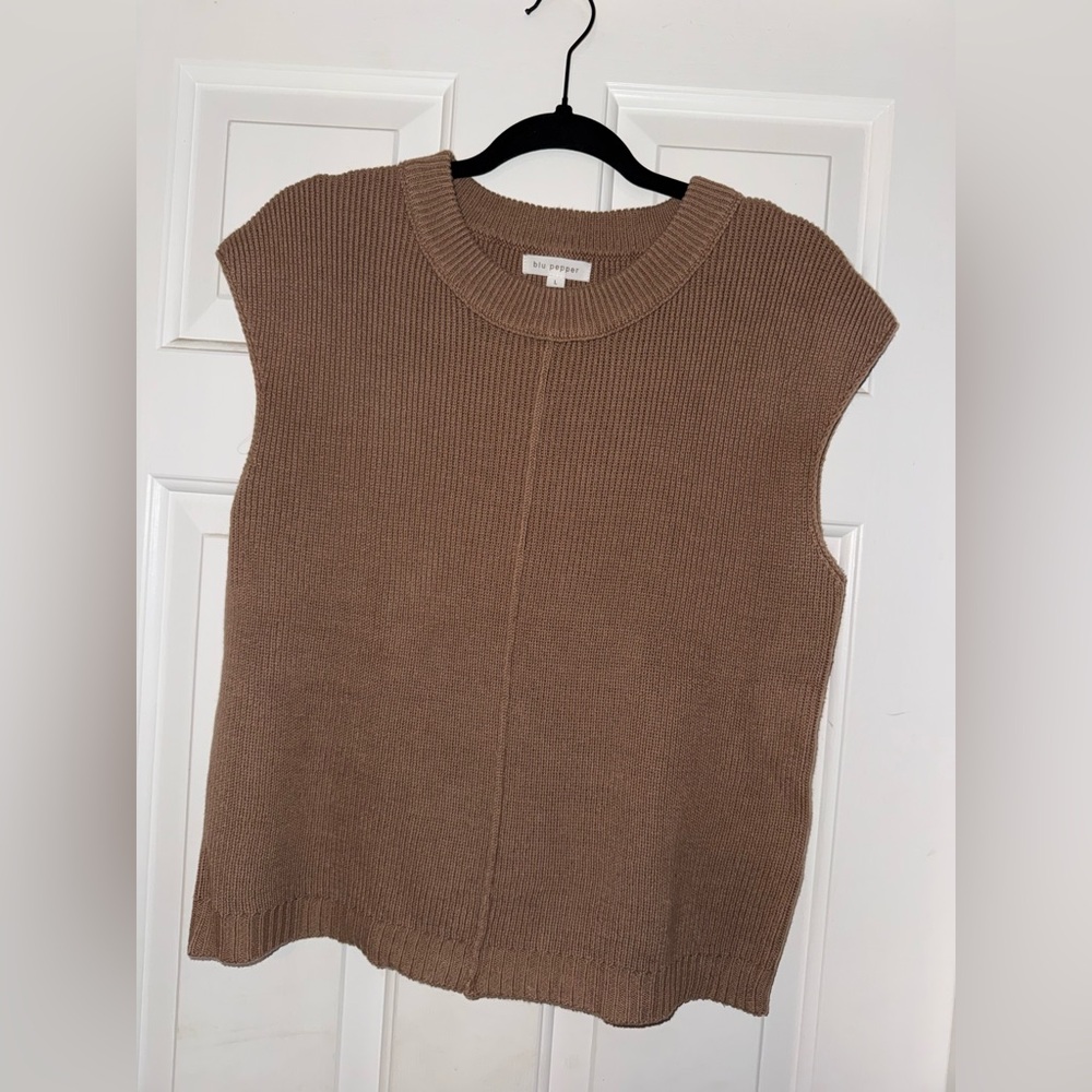 Women's Brown Sleeveless Top